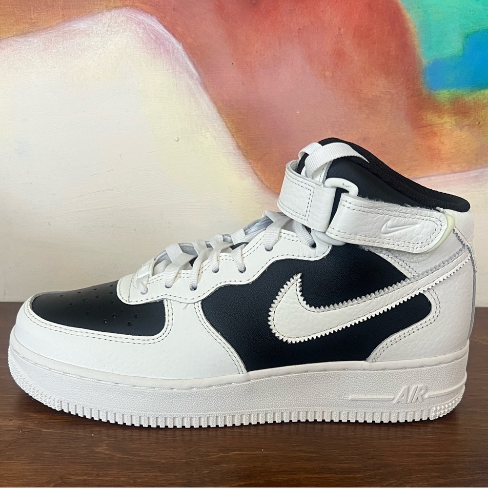 NWOT Nike Women Air Force 1 - Picture 5 of 6